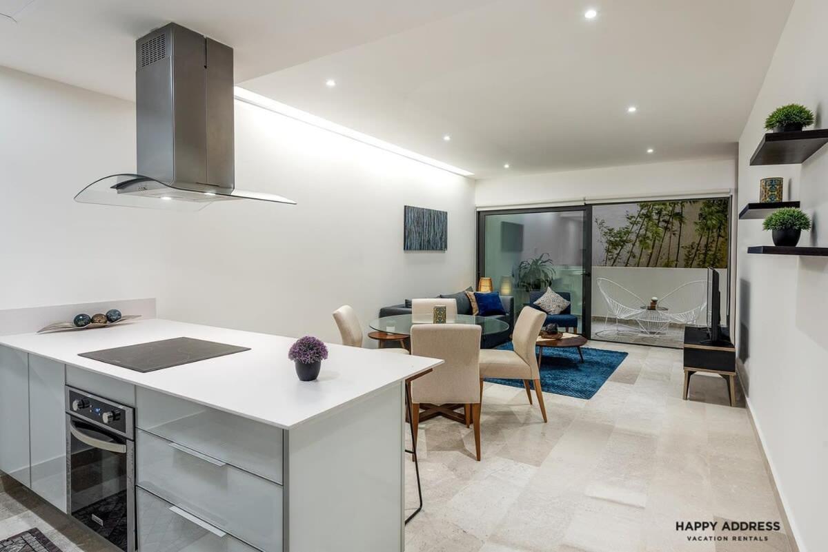 Trendy 1 Bedroom Apartment In Cruz Con Mar Brand New Building 신데 델 카르멘 외부 사진